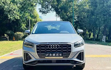 Audi Q2 I, 2022 год, 2 800 000 рублей, 2 фотография