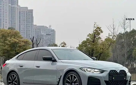 BMW 4 серия, 2023 год, 5 300 000 рублей, 3 фотография