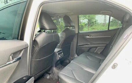 Toyota Camry, 2021 год, 1 965 000 рублей, 9 фотография