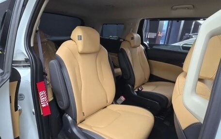 KIA Carnival, 2021 год, 2 250 000 рублей, 11 фотография
