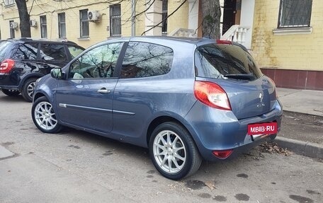Renault Clio III, 2009 год, 400 000 рублей, 3 фотография
