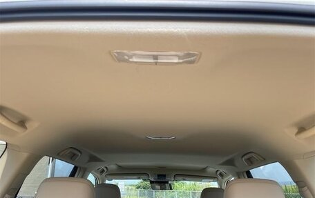 Toyota Land Cruiser Prado 150 рестайлинг 2, 2022 год, 3 810 000 рублей, 11 фотография