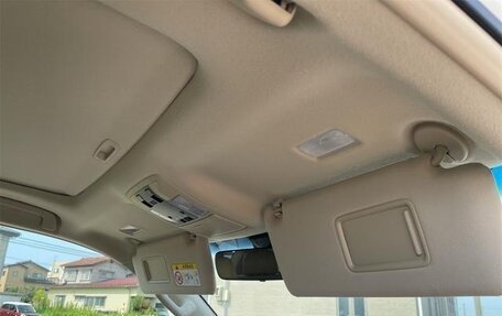 Toyota Land Cruiser Prado 150 рестайлинг 2, 2022 год, 3 810 000 рублей, 25 фотография