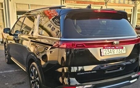 KIA Carnival, 2021 год, 2 470 000 рублей, 3 фотография