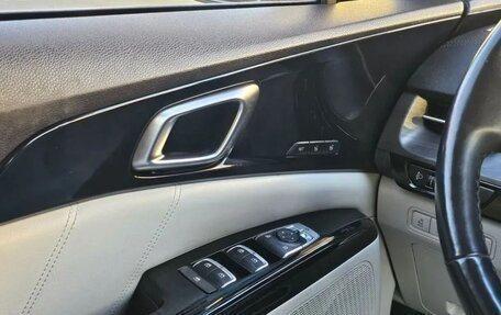KIA Carnival, 2021 год, 2 470 000 рублей, 14 фотография