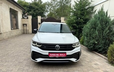 Volkswagen Tiguan II, 2021 год, 3 600 000 рублей, 1 фотография