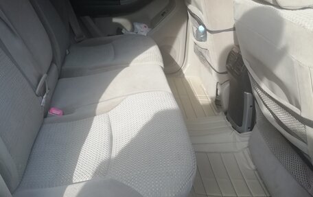 Toyota Hilux Surf IV, 2004 год, 1 930 000 рублей, 7 фотография