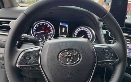 Toyota Camry, 2020 год, 1 800 000 рублей, 9 фотография