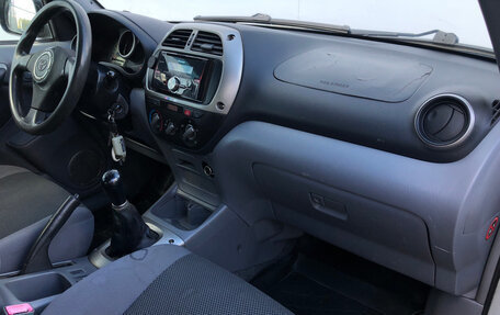 Toyota RAV4, 2001 год, 530 000 рублей, 13 фотография