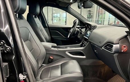 Jaguar F-Pace, 2018 год, 3 600 000 рублей, 9 фотография