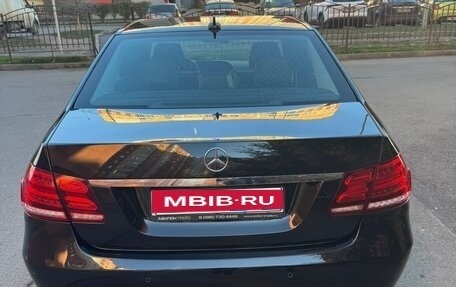 Mercedes-Benz E-Класс, 2015 год, 2 500 000 рублей, 4 фотография