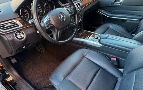 Mercedes-Benz E-Класс, 2015 год, 2 500 000 рублей, 20 фотография