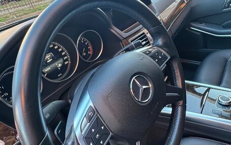 Mercedes-Benz E-Класс, 2015 год, 2 500 000 рублей, 30 фотография
