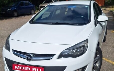 Opel Astra J, 2012 год, 705 000 рублей, 3 фотография