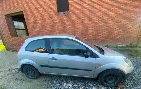 Ford Fiesta, 2006 год, 200 000 рублей, 5 фотография