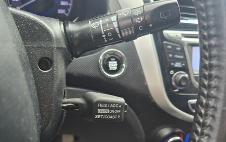 Hyundai Solaris II рестайлинг, 2012 год, 590 000 рублей, 16 фотография