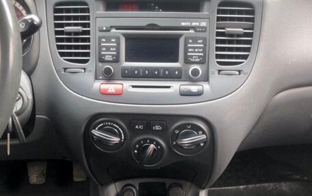 KIA Rio II, 2011 год, 519 000 рублей, 13 фотография