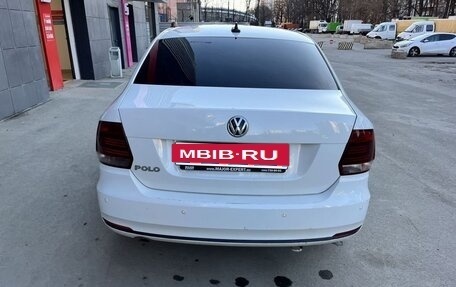 Volkswagen Polo VI (EU Market), 2018 год, 1 055 000 рублей, 3 фотография