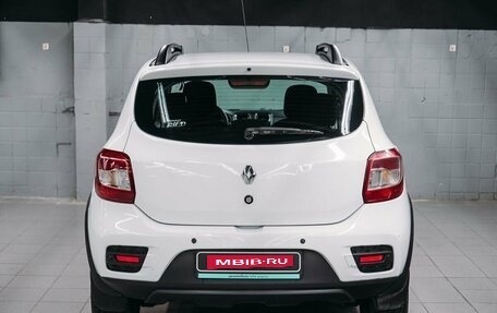 Renault Sandero II рестайлинг, 2019 год, 750 000 рублей, 5 фотография