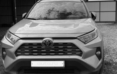 Toyota RAV4, 2019 год, 2 650 000 рублей, 1 фотография