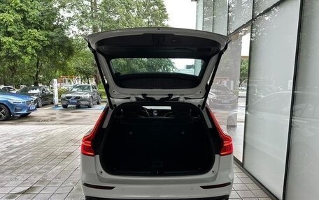 Volvo V60 II, 2021 год, 2 670 000 рублей, 18 фотография