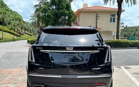 Cadillac XT5 I рестайлинг, 2022 год, 2 900 000 рублей, 6 фотография