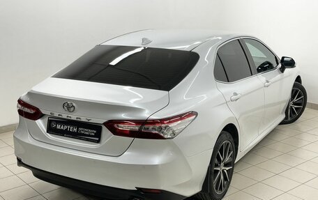 Toyota Camry, 2021 год, 3 398 000 рублей, 9 фотография