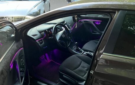 Hyundai Elantra V, 2015 год, 1 000 000 рублей, 1 фотография