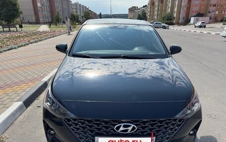 Hyundai Solaris II рестайлинг, 2020 год, 1 550 000 рублей, 3 фотография
