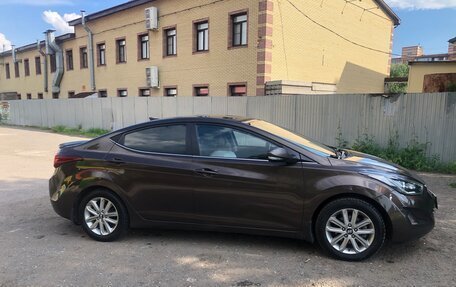 Hyundai Elantra V, 2015 год, 1 000 000 рублей, 8 фотография