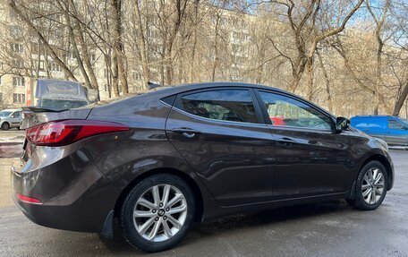 Hyundai Elantra V, 2015 год, 1 000 000 рублей, 24 фотография