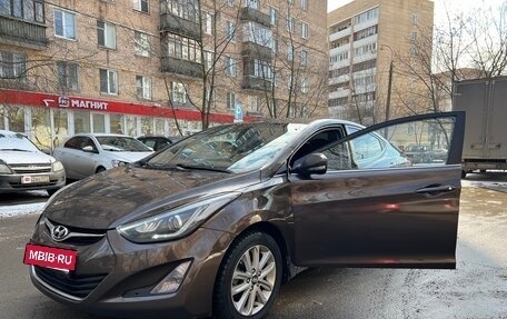 Hyundai Elantra V, 2015 год, 1 000 000 рублей, 25 фотография