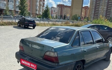 Daewoo Nexia I рестайлинг, 1998 год, 75 000 рублей, 3 фотография