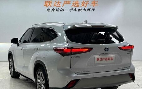 Toyota Highlander, 2022 год, 4 000 095 рублей, 5 фотография