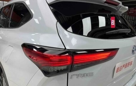 Toyota Highlander, 2022 год, 4 000 095 рублей, 11 фотография