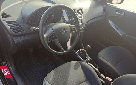 Hyundai Solaris II рестайлинг, 2016 год, 899 000 рублей, 7 фотография