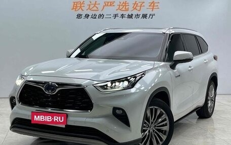 Toyota Highlander, 2022 год, 4 000 095 рублей, 24 фотография