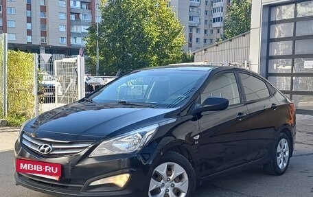 Hyundai Solaris II рестайлинг, 2016 год, 899 000 рублей, 3 фотография