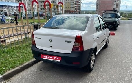 Renault Logan I, 2010 год, 240 000 рублей, 3 фотография