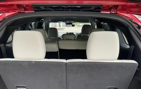 Mazda CX-8, 2018 год, 2 800 000 рублей, 16 фотография