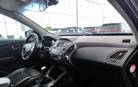 Hyundai ix35 I рестайлинг, 2014 год, 1 150 000 рублей, 14 фотография