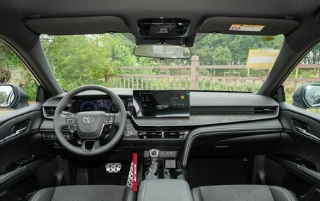 Toyota Camry, 2025 год, 3 956 054 рублей, 12 фотография