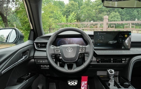 Toyota Camry, 2025 год, 3 956 054 рублей, 13 фотография