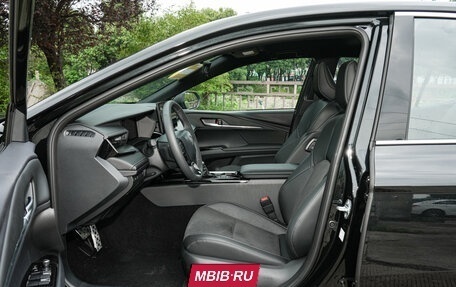 Toyota Camry, 2025 год, 3 956 054 рублей, 22 фотография