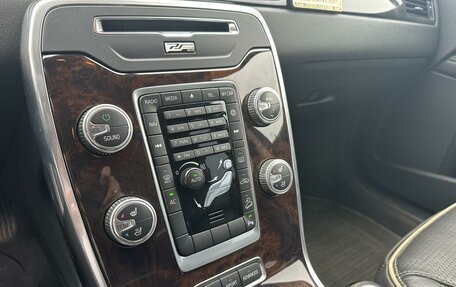 Volvo XC70 II рестайлинг, 2014 год, 2 099 000 рублей, 9 фотография