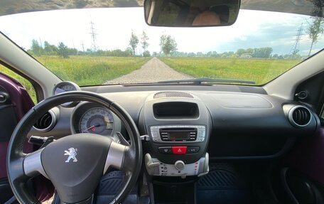 Peugeot 107 I рестайлинг, 2012 год, 590 000 рублей, 6 фотография