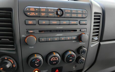 Nissan Armada II, 2003 год, 688 000 рублей, 17 фотография