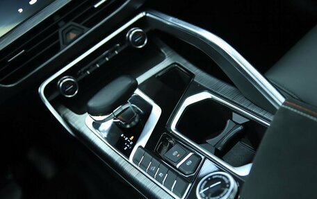 Geely Tugella FY11, 2022 год, 2 390 000 рублей, 15 фотография