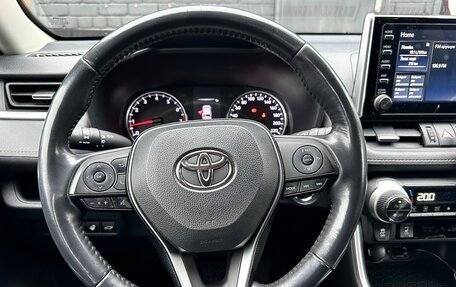 Toyota RAV4, 2020 год, 3 599 000 рублей, 9 фотография