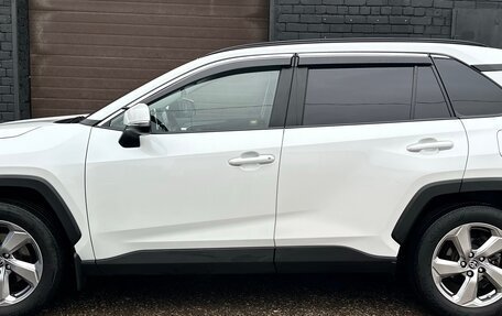 Toyota RAV4, 2020 год, 3 599 000 рублей, 4 фотография